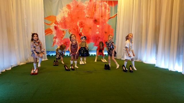 Солнышки А я возьму у мамы бусы смотреть онлайн