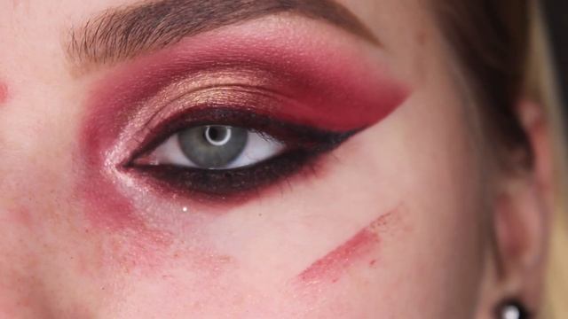 ?САМЫЙ ЯРКИЙ МАКИЯЖ ГУБ ЗА 300 РУБЛЕЙ? || MSHALEX смотреть онлайн