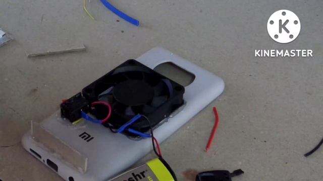 Как сделать охлаждающий чехол от смартфона своими руками смотреть онлайн