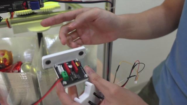 AI Audio Classifier Recycle Bin: Hackaday Prize 2023 смотреть онлайн