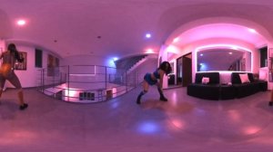Two Latinas Twerk | MB VR 360°