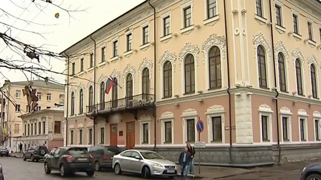 Бывшие здания ДГХ и Кировской администрации выставили на торги смотреть онлайн