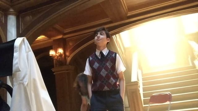 Behind The Scenes of The Umbrella Academy - Aidan Gallagher смотреть онлайн