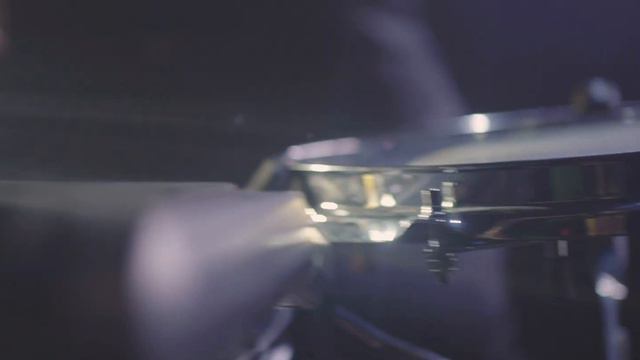 M-A-L-O The Underdog, Live 1 смотреть онлайн