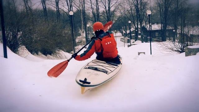 Extreme kayaking: street style Zegul смотреть онлайн