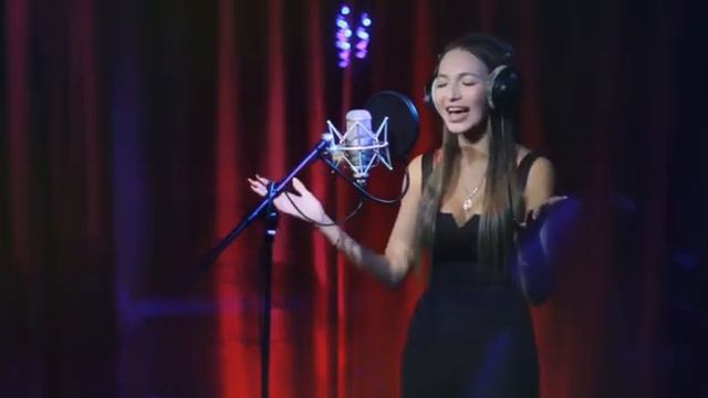 Голубые береты - «Синева», впервые в женском исполнении смотреть онлайн