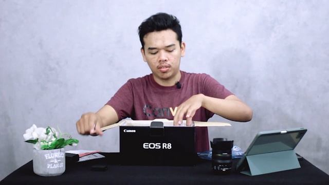 Canon EOS R8 INDONESIA KAMERA SEHARGA AEROX смотреть онлайн