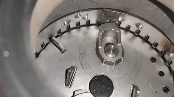 Обзор-сравнение диспоузера Status Premium 200 и Status Premium 300