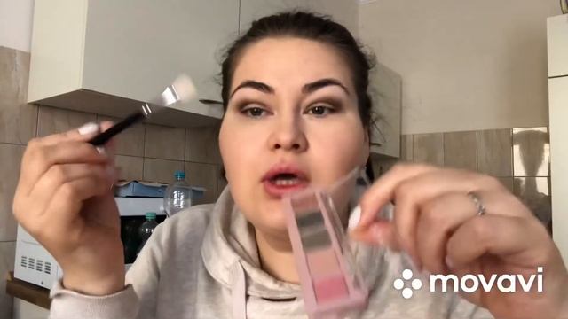 Крашусь и болтаю. Майк с палеткой Natasha Denona mini Retro Макияж для нависшего века. смотреть онлайн