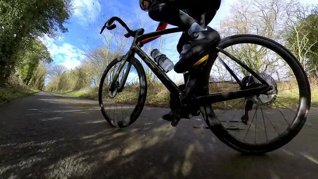 2021 Scott Addict RC 15 Review | Addicted to Speed! смотреть онлайн