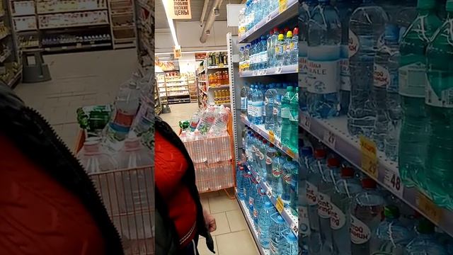 Вот такие у нас продавцы в магазине Верный" смотреть онлайн