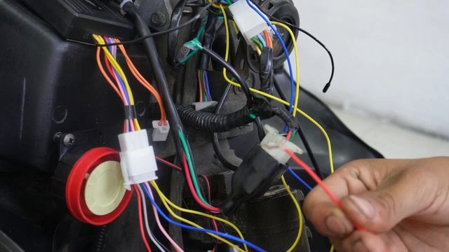 ITALIKA GS-150 COMO INSTALAR ALARMA смотреть онлайн