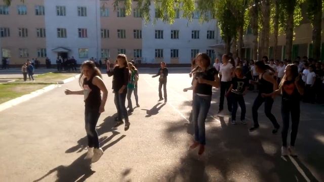 16 школа 6 д класс смотреть онлайн