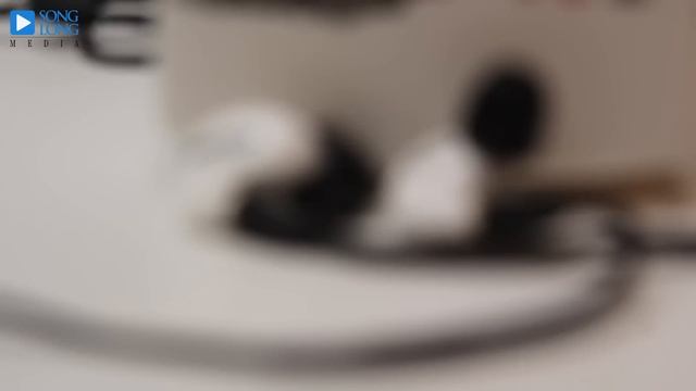 Mở hộp tai nghe Shure SE215m+ Special Edition: Một sự lựa chọn khác bên cạnh SE215 смотреть онлайн