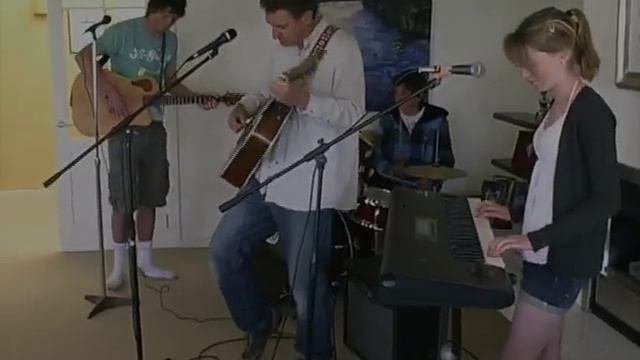Chestnut Mare - Steve Low Band смотреть онлайн