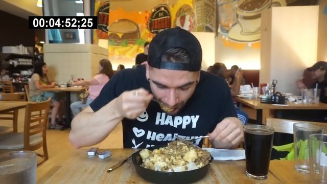 CRAZY MEXICAN BREAKFAST CHALLENGE | RANCHERO EGGS BENEDICT w/ CHORIZO CHALLENGE | Man Vs Food смотреть онлайн