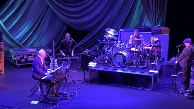 Steppin Out Joe Jackson-First Live Performance of Original Arrangement смотреть онлайн