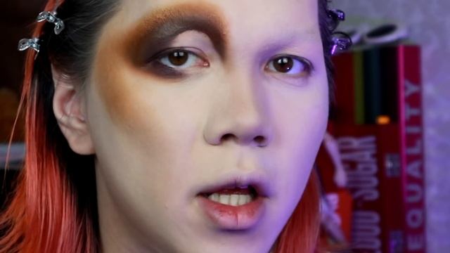 МАКИЯЖ НА HALLOWEEN /// LIME CRIME - VENUS 2 смотреть онлайн