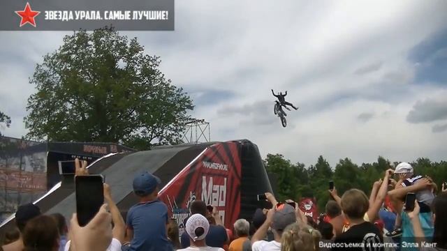 Самые лучшие! Звезда Урала. Автореслинг, автобои, мотофристайл смотреть онлайн