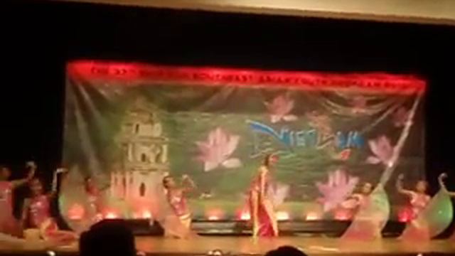 SSEAYP 37th - Lotus Dance (Vietnam Contingent NDP) смотреть онлайн