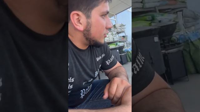 хороший человек #бабушка #добро #помощ #дом смотреть онлайн