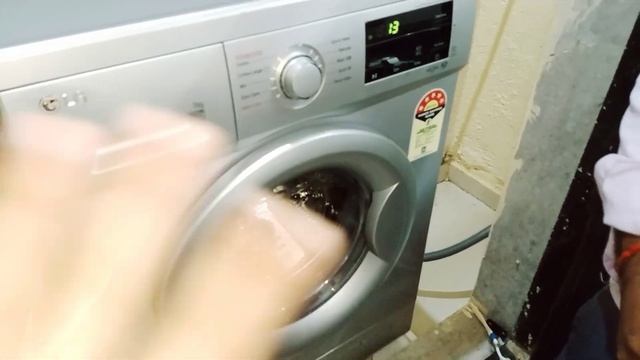 LG front load washing machine demo in hindi || LG front load washing machine FHM1207SDL Silver смотреть онлайн
