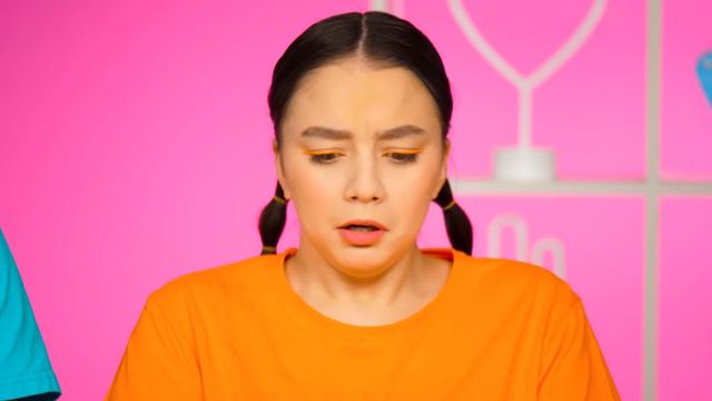 Большая, Средняя и Маленькая еда | Челлендж от Olala смотреть онлайн