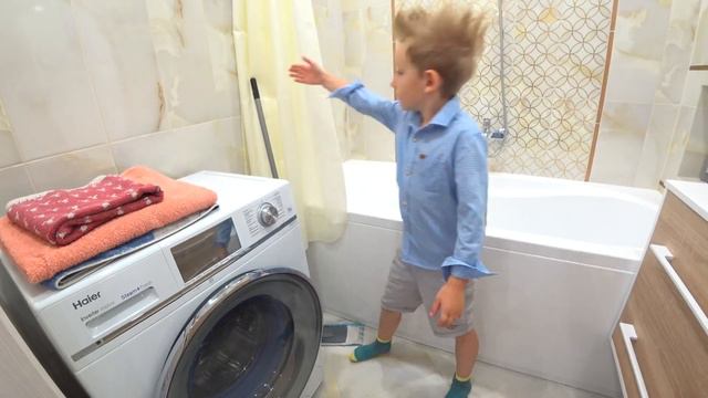 Леша и детская история [про монстра под кроватью] смотреть онлайн