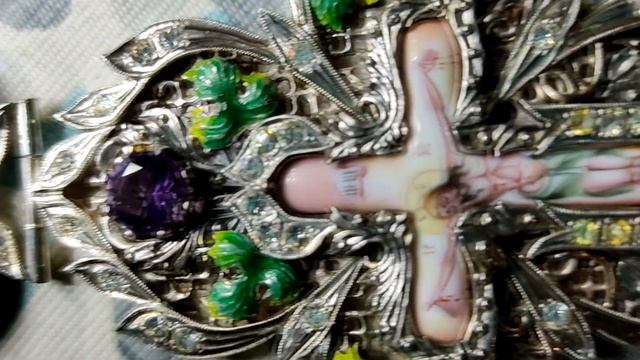 Якісна реставрація церквоного посуду та ікон. смотреть онлайн