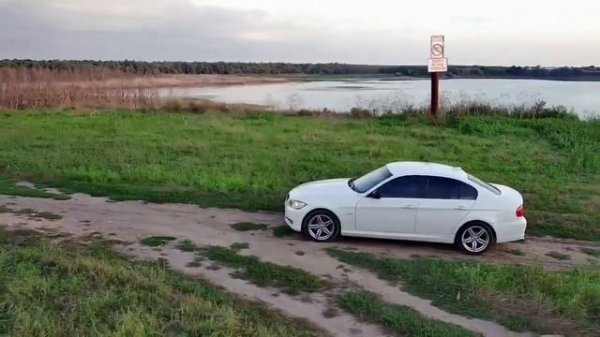 Пробный полет вокруг авто. BMW E90. Коптер SJRC F11PRO 4K. Васюринская..mp4