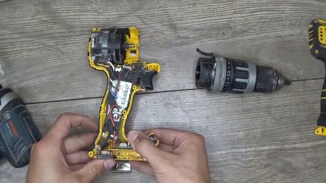 Fixing: Dewalt DCD796 Speed Problem Gear Assy Repair Tutorial