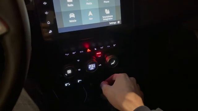 Dacia Duster (Facelift) 2023 - Night Review in 4K | Journey (Exterior - Interior) смотреть онлайн