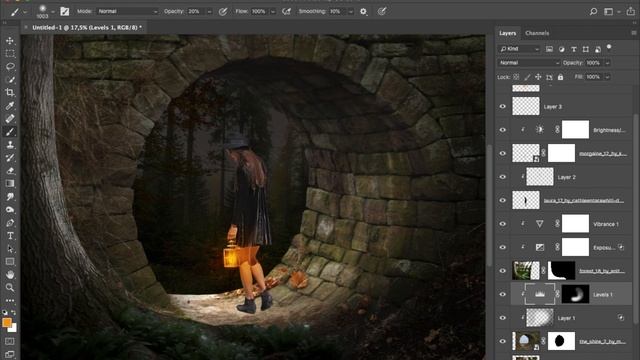 Create a Dramatic Light Lantern Photo Manipulation - Photoshop Tutorial смотреть онлайн