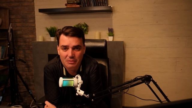 ЕВГЕНИЙ КУЗИН ПЛАЧЕТ НА ОТХОДОСАХ НА СТРИМЕ смотреть онлайн