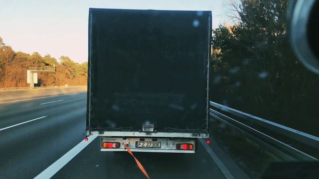 Первая работа на бусе по Европе, встал на автобане! смотреть онлайн