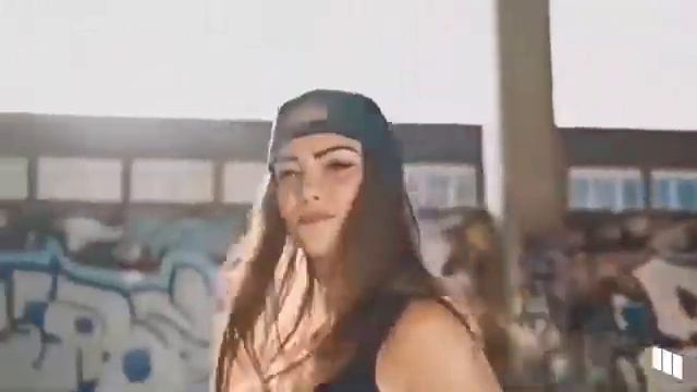 AronChupa, Little Sis Nora Rave in the Grave Cubus Dance Remix ... смотреть онлайн