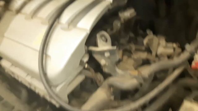 Рено Сценик 1, заменда датчика положения коленвала ДПКВ, заводится не спервого раза смотреть онлайн