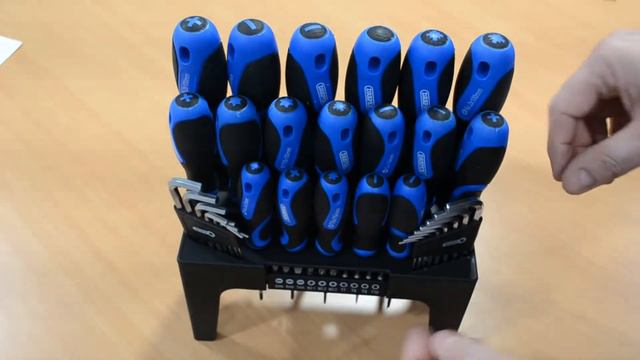 Draper Soft Grip Screwdriver, Hex Key And Bit Set (44 Piece) смотреть онлайн