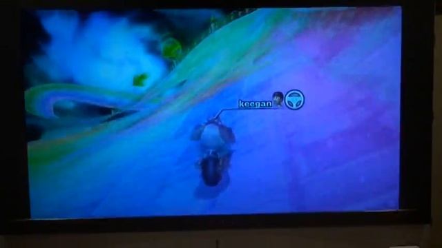 Mario Kart Ghost race on Rainbow Road смотреть онлайн