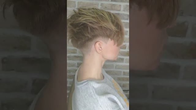 Стильная стрижка undercut с удлиненной челкой / андеркат / минск / до после смотреть онлайн