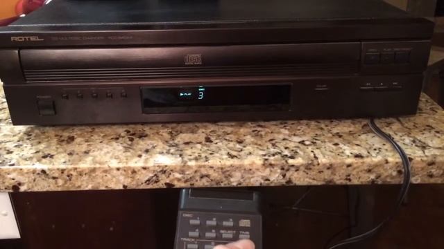 Rotel cd multidisc changer RCC-940ax смотреть онлайн