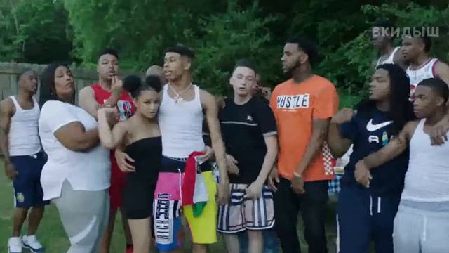 шок слив ОФИЦИАЛЬНОГО клипа "а мы бросаем скуке вызов"... смотреть онлайн