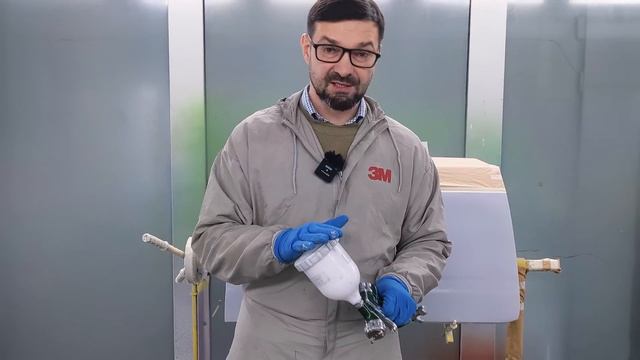 Як пофарбувати авто захисним структурним покриттям | Фарбування порогів на авто. На Капоті. смотреть онлайн