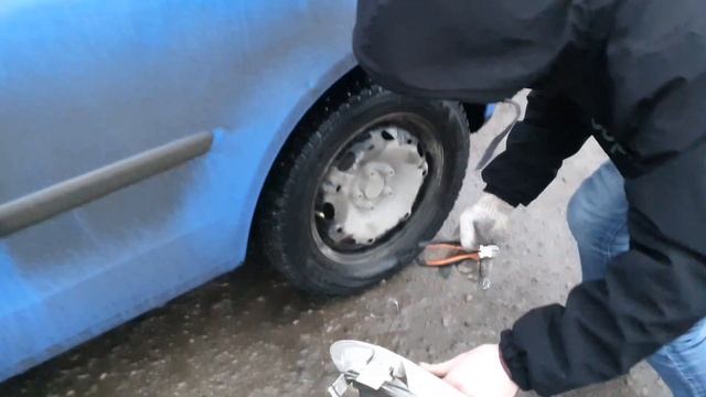 СТАВИМ РАЗВАРКИ НА WV POLO COUPE смотреть онлайн