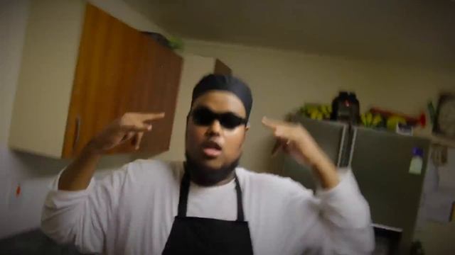 CHEF CHUNKZ RETURNS - COOKING WITH CHUNKZ смотреть онлайн