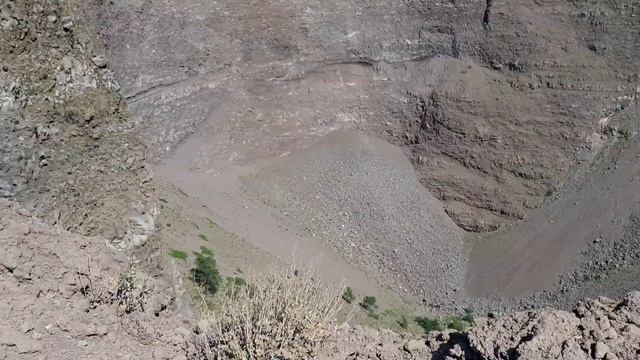 Подъем на Везувий смотреть онлайн