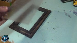 Простая форточка в теплицу своими руками !