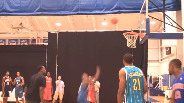 impromptu rookie dunk contest смотреть онлайн