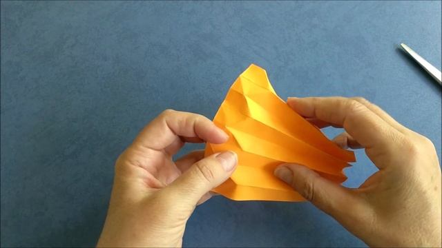 Кусудама из "гармошек". Шар из бумаги оригами. Kusudama accordion смотреть онлайн