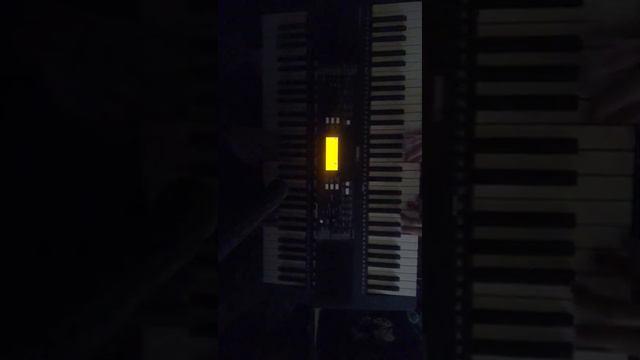 Ana Mena - Duecentomila ore - rit on Yamaha psr e363 смотреть онлайн
